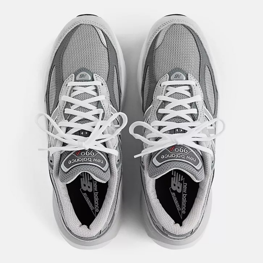 New Balance 990v6 Shoes - Picture 4 of 14